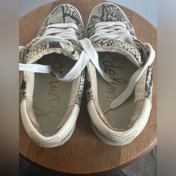 Sam Edelman Sneakers Womens Size 6 Snake Print Casual LaceUp Runners Black Cream - Picture 7 of 8